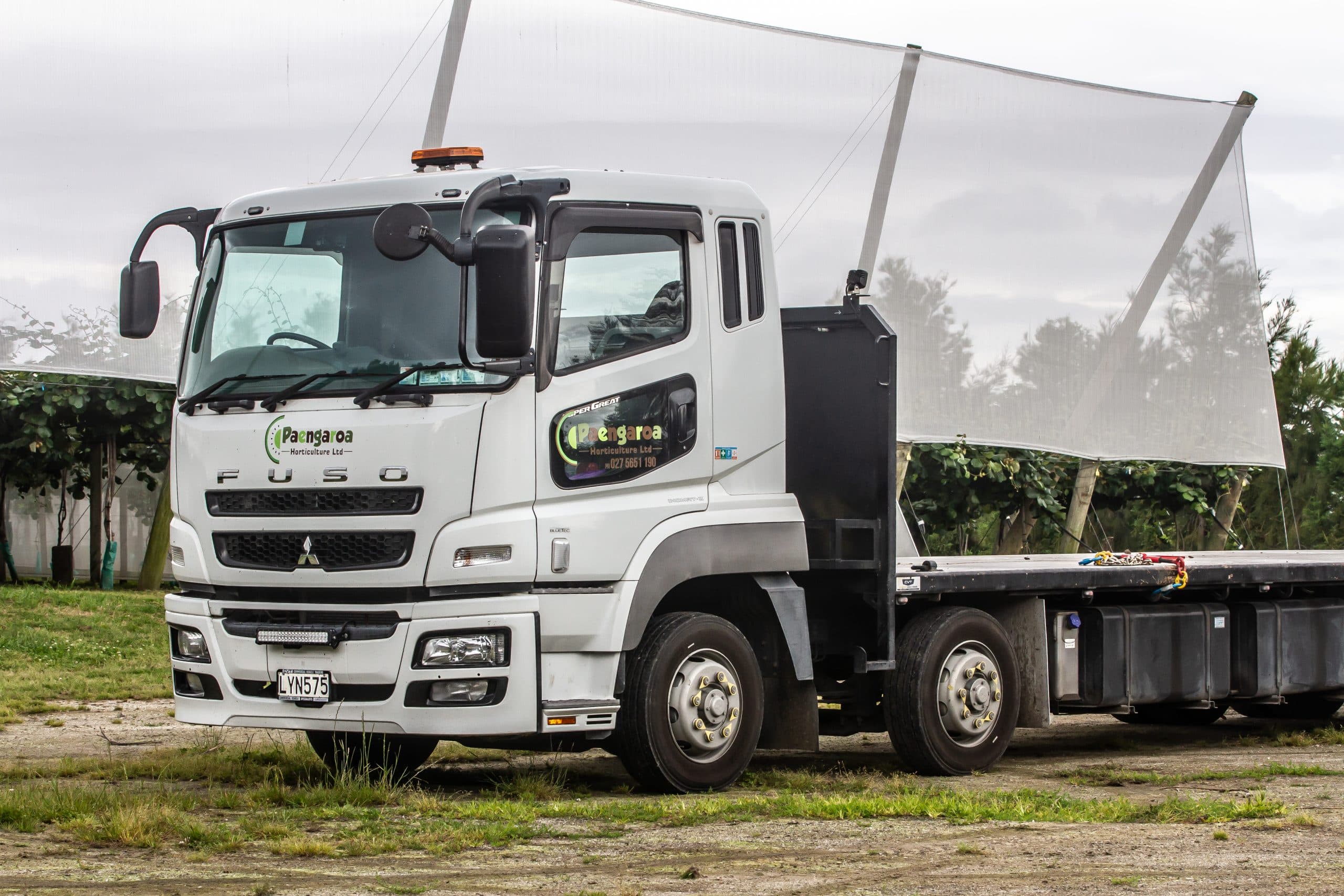 On-site photography of the Paengaroa Horticulture team
